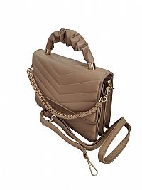 ΓΥΝΑΙΚΕΙΑ ΤΣΑΝΤΑ ΧΙΑΣΤΙ ΑΝΑΓΛΥΦΗ ΚΑΦΕ