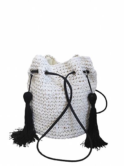 ΓΥΝΑΙΚΕΙΑ ΨΑΘΙΝΗ ΛΕΥΚΗ ΤΣΑΝΤΑ ΠΟΥΓΚΙ ΜΕ ΜΑΥΡΑ ΛΟΥΡΙΑ 