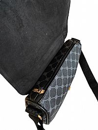 ΓΥΝΑΙΚΕΙΑ ΤΣΑΝΤΑ ΧΙΑΣΤΙ ΜΑΥΡΗ COVERI