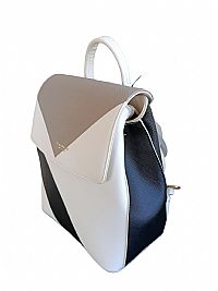 ΓΥΝΑΙΚΕΙΟ ΣΑΚΙΔΙΟ ΠΛΑΤΗΣ ΑΣΠΡΟΜΑΥΡΟ ΜΕ ΣΧΕΔΙΑ