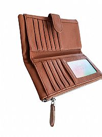 ΓΥΝΑΙΚΕΙΟ ΠΟΡΤΟΦΟΛΙ ΚΑΦΕ ΧΡΩΜΑ