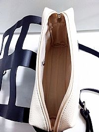 ΓΥΝΑΙΚΕΙΑ ΤΣΑΝΤΑ ΧΙΑΣΤΙ ΔΙΧΡΩΜΗ ΑΣΠΡΟΜΑΥΡΗ