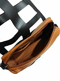 ΓΥΝΑΙΚΕΙΑ ΤΣΑΝΤΑ ΧΙΑΣΤΙ ΔΙΧΡΩΜΗ ΚΑΦΕ ΜΑΥΡΗ