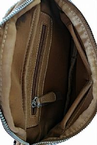 ΓΥΝΑΙΚΕΙΟ ΤΣΑΝΤΑΚΙ ΜΕΣΗΣ ΚΑΦΕ ΜΕ ΜΙΝΙ ΤΡΟΥΚΣ